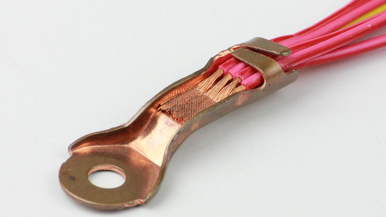 It provides precise, reliable, and repeatable welds for small and delicate parts without damage.